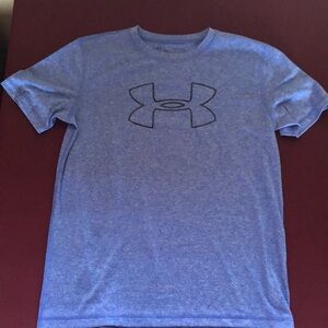 Under Arnour boys size L heat gear tshirt